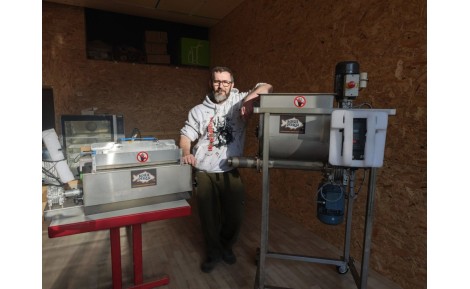 Installation des machines, d'ici peu ça va rouler....